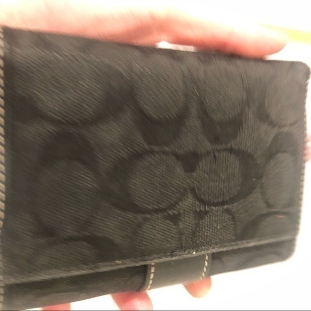 Coach black signature jacquard leather wallet - Picture 6 of 10